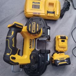 Dewalt 12v Bandsaw With 2 Batterys
