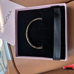 Pandora Gold Bracelet Original Price 200