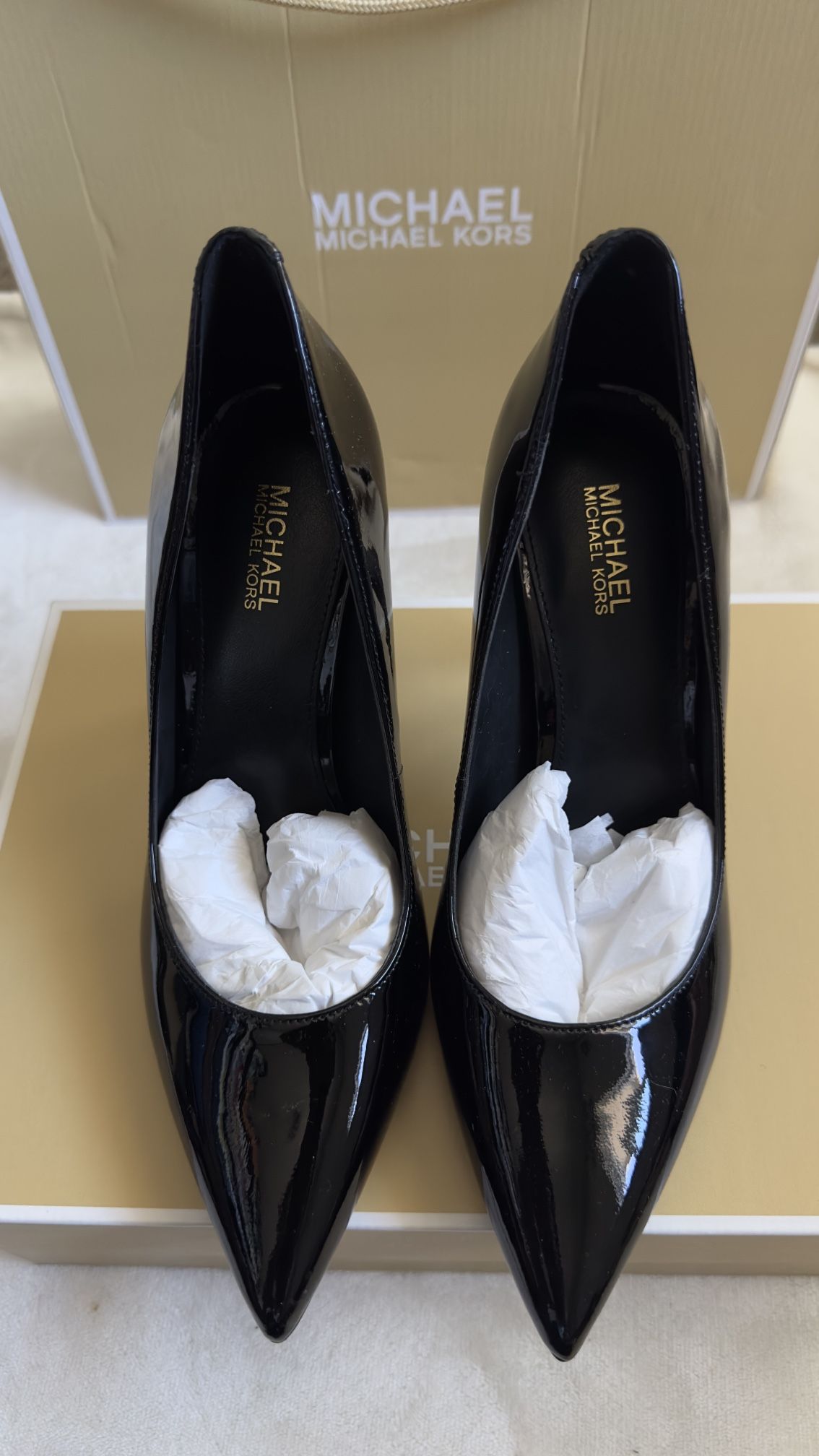 Michael Kors Keke Leather Pump Size