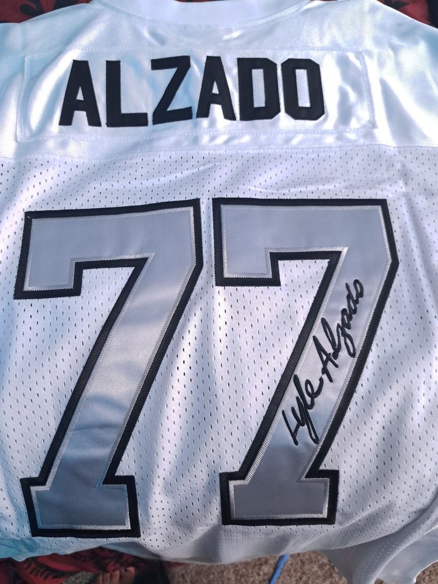 Los Angeles (Oakland, Las Vegas) Raiders #77 Lyle Alzado Retro NFL Football  Jersey for Sale in Los Angeles, CA - OfferUp