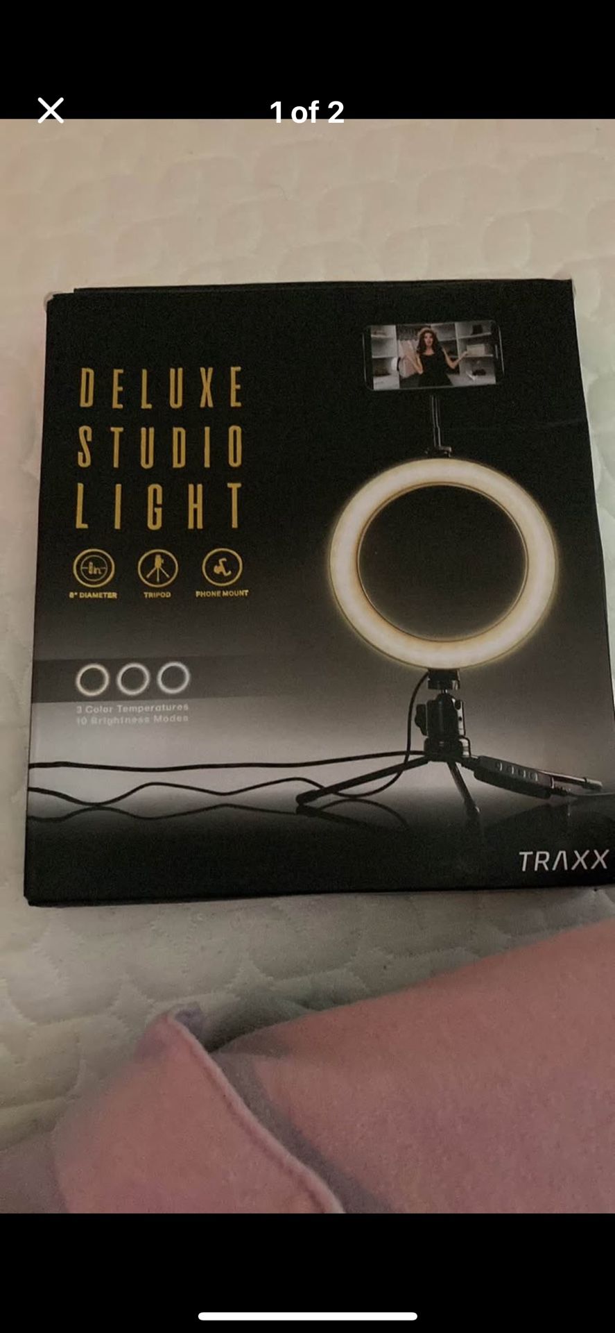 Deluxe Studio Light