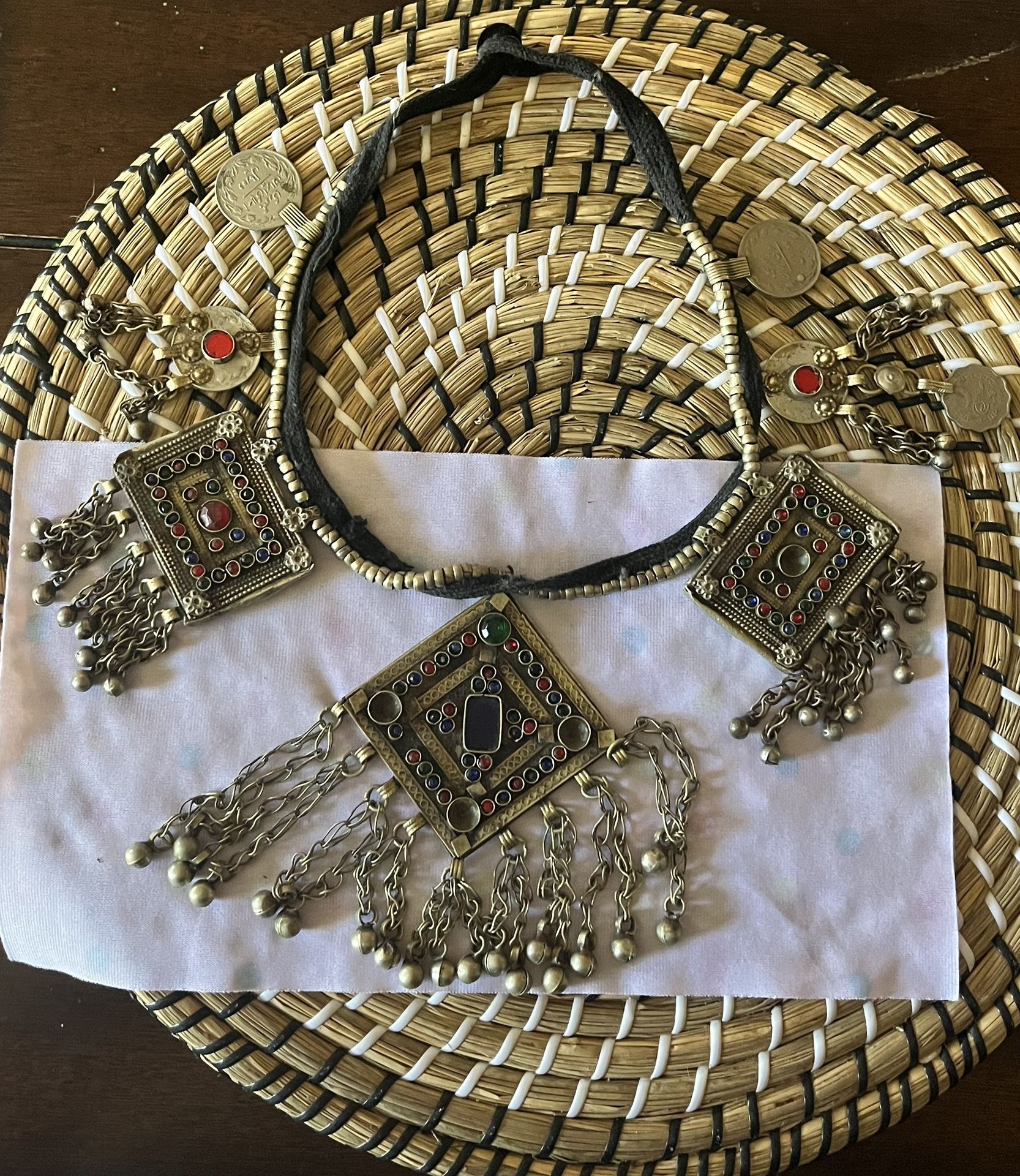 Vintage bronze middle eastern Afghanistan necklace