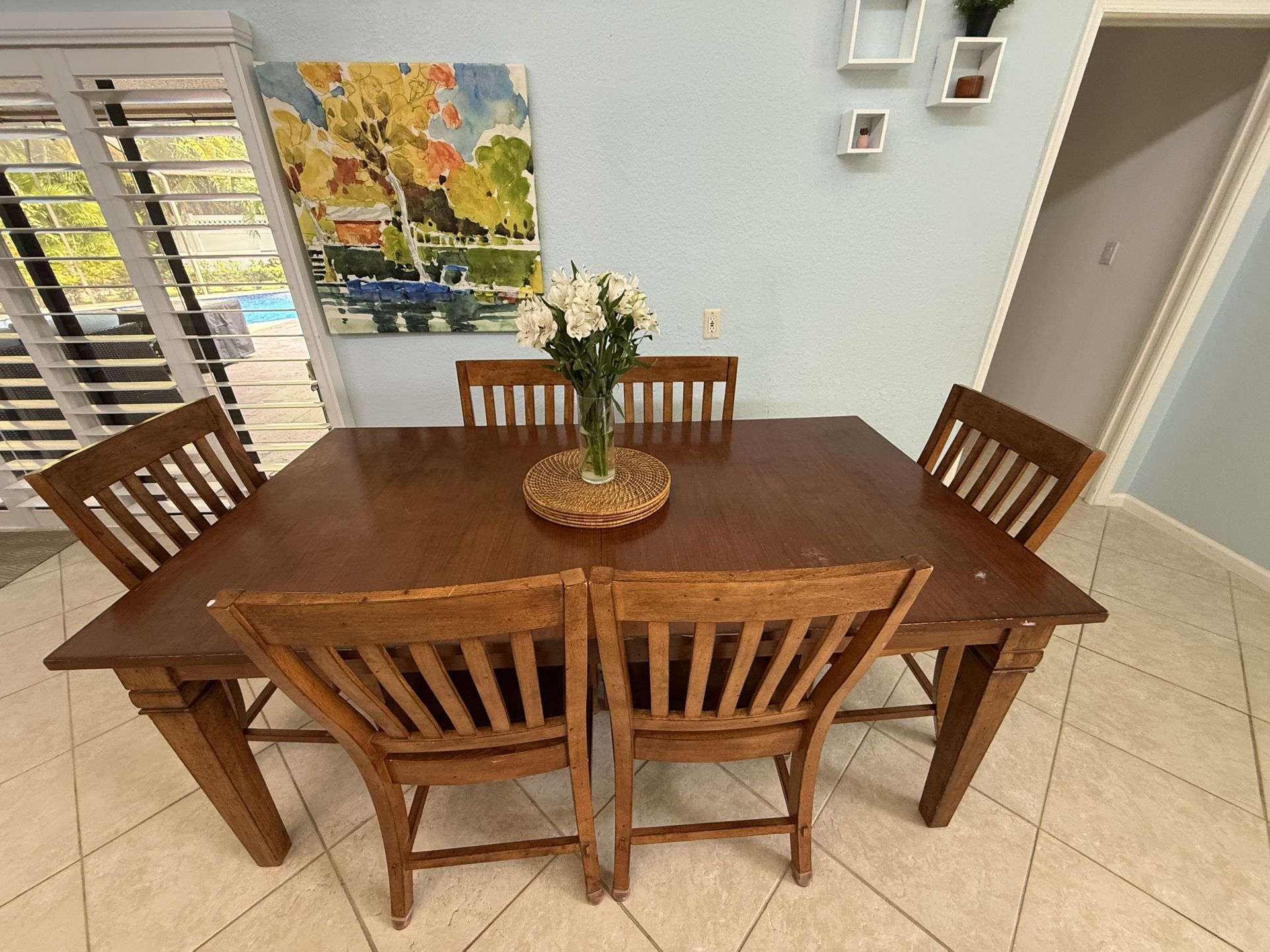 Dining/Kitchen Table