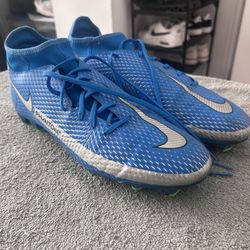 Nike Phantom Cleats