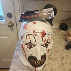 Art The Clown "The terrifier " Halloween Mask (trick or treat studios)