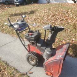 Toro Power Max 1028 LXE 28" Snow Blower