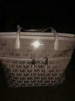 Michael kors purse
