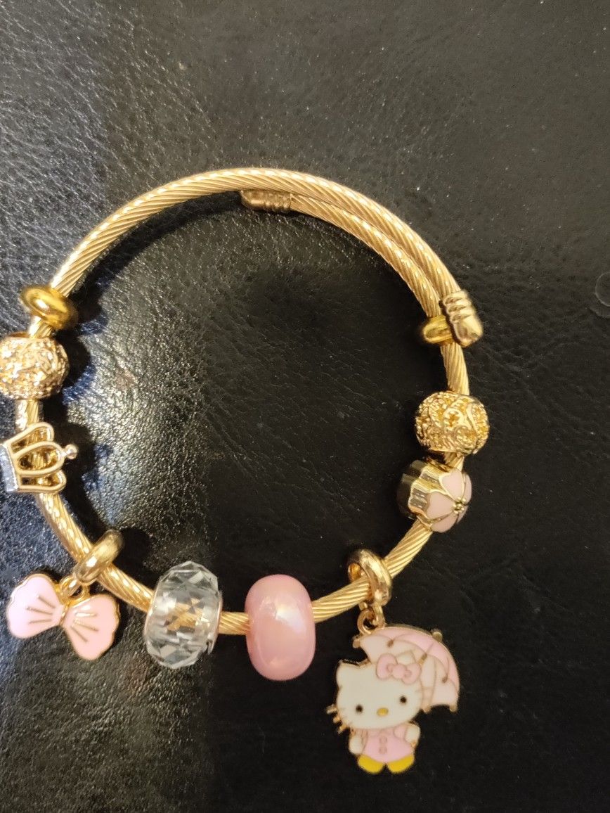 Hello Kitty Charm Bracelet