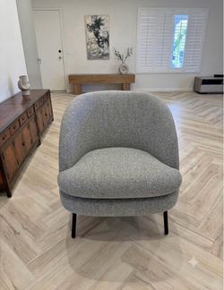 AllModern Catana Upholstered Barrel Chair