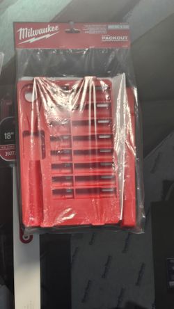 Milwaukee PACKOUT Metric & SAE Socket Tray