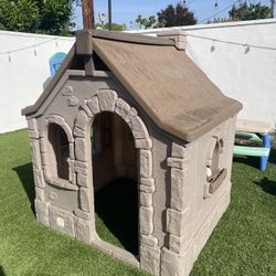 Step2 Naturally Playful Storybook Cottage