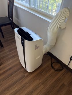 DeLonghi 3-in-1 Pinguino Portable AC, 8,600 BTU