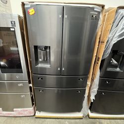 SAMSUNG NEW COUNTER DEPTH REFRIGERATOR WITH FLEXZONE MIDDLE DRAWER CONVERTS FRIDGE TO FREEZER 