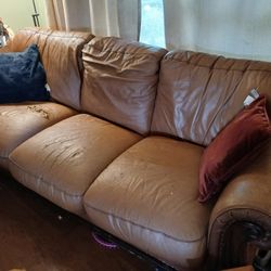 Great Comfy Couch For Your Teen!