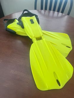 Scubapro Seawing Nova Fins  NEW
