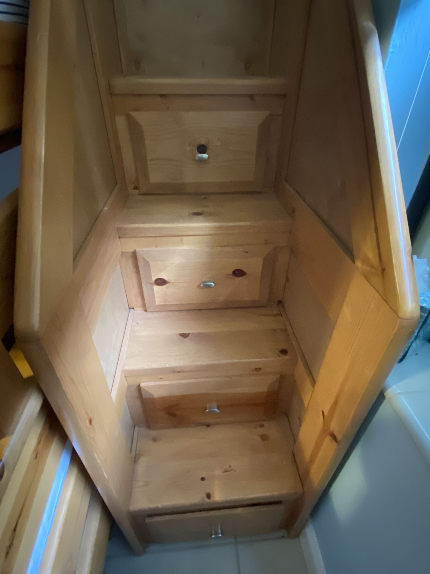Kids Pine Wood Bunk Bed Bedroom set!!