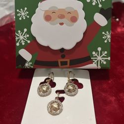 Beautiful Earrings And Pendant!Gold Plated! 