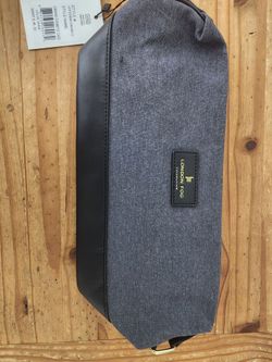 London Fog Canvas Case travel bag