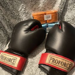 14 Oz Boxing Gloves & Wrap 
