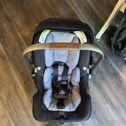 Nuna Infant Car Seat 