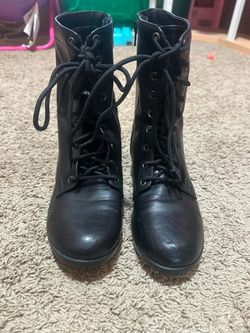 Woman’s boots