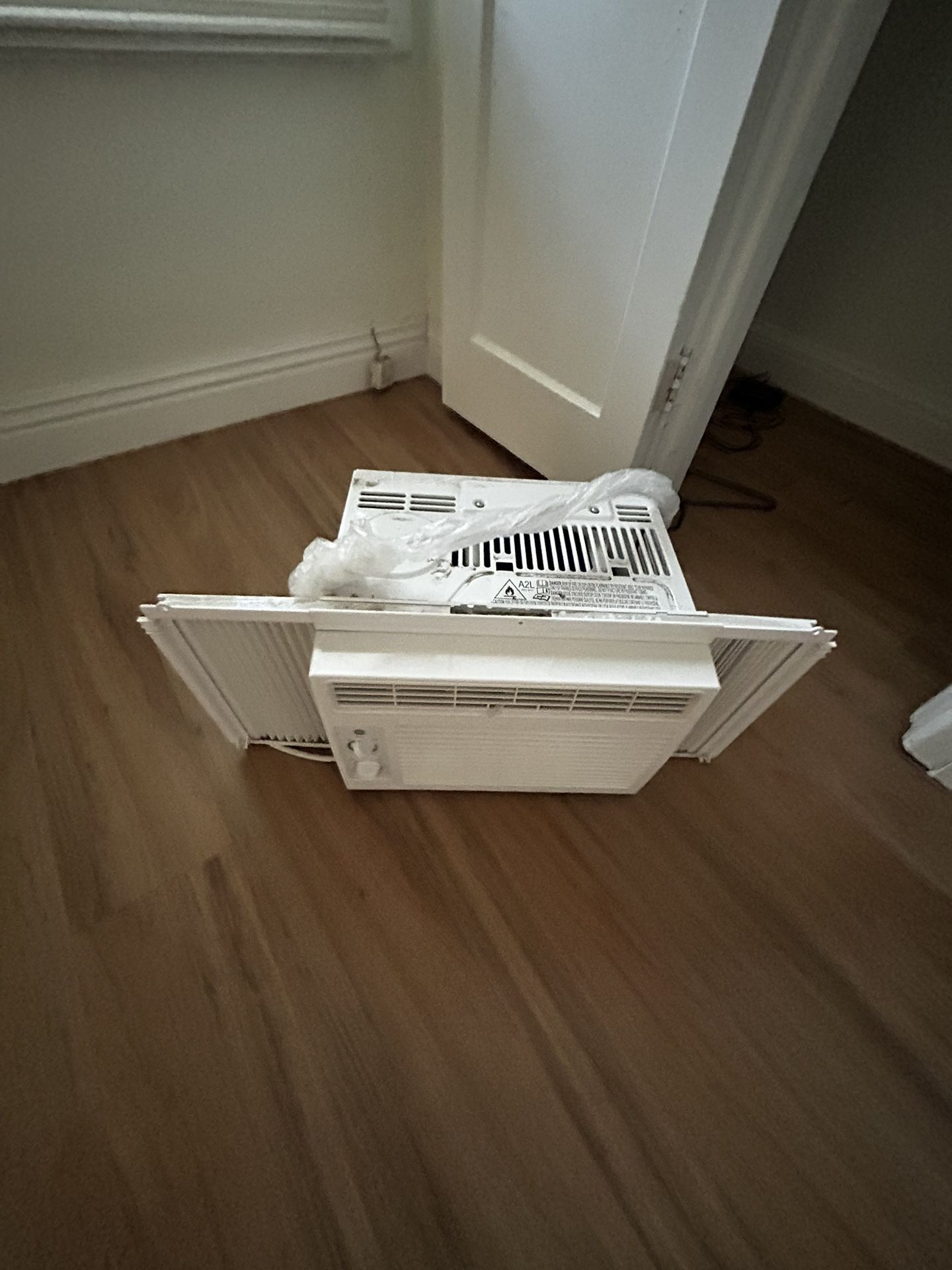 Small Window AC