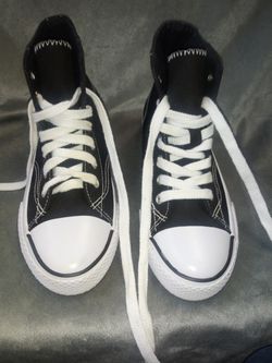 Boys Airwalk size 3