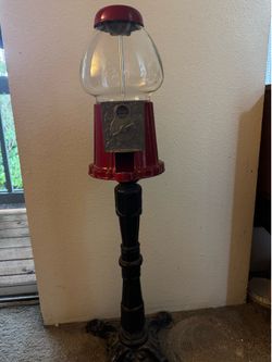 gumball machine Vintage gumball machine