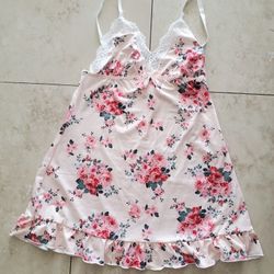 Womens Sleepware $3 Each M