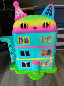 Gabby’s dollhouse