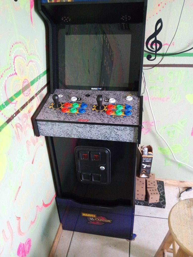 Marvel Arcade System With Wi Fi Practically Brand New Barely Used