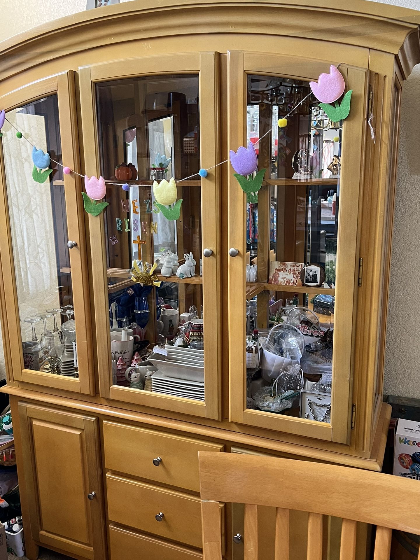 Dinning Table , 6 Chairs, and Cabinet w/out glass