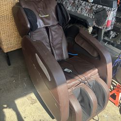 Real Relax Massage Chair