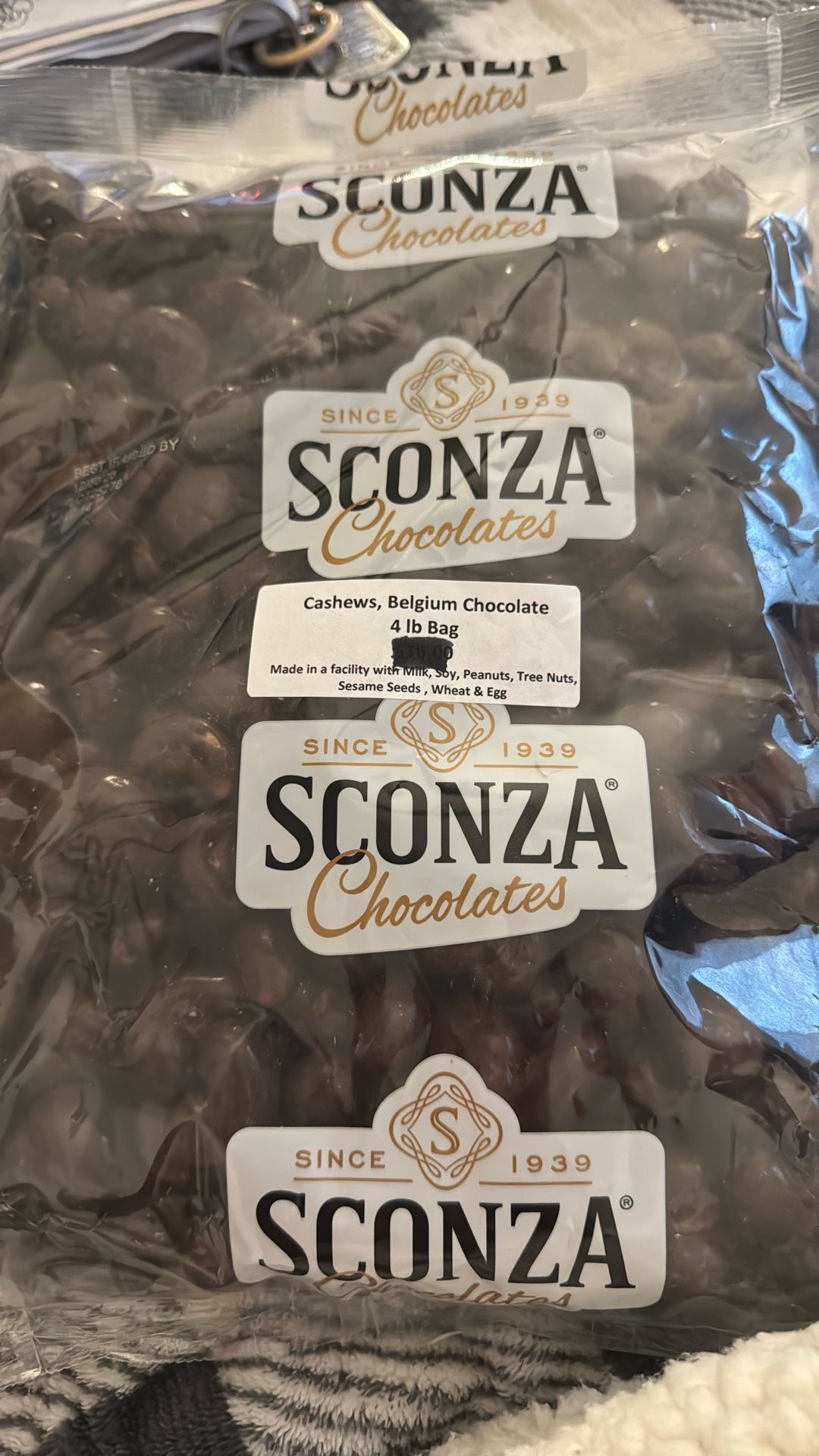 Cashews Belgium Chocolates 4 Lb Bag