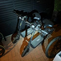 (Like New) Electric Scooters