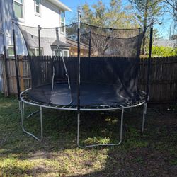 Trampoline 12foot 