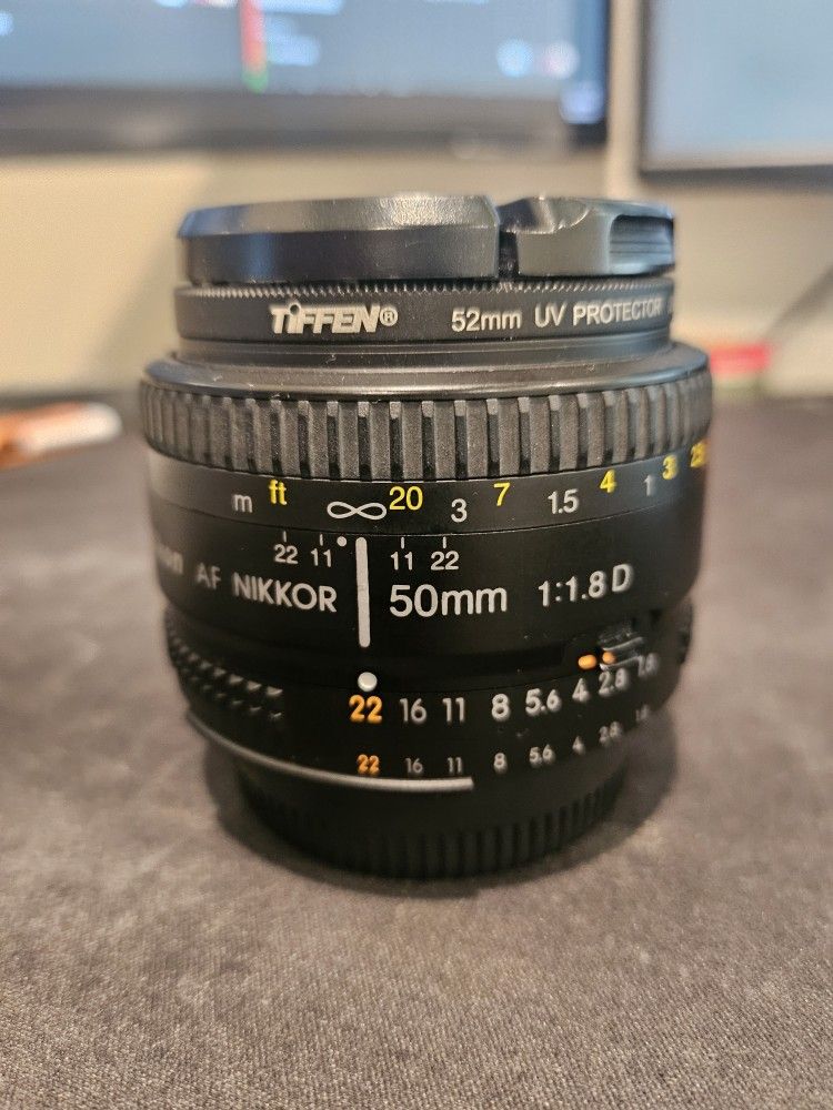 Nikon AF FX NIKKOR 50mm F1.8D Lens
