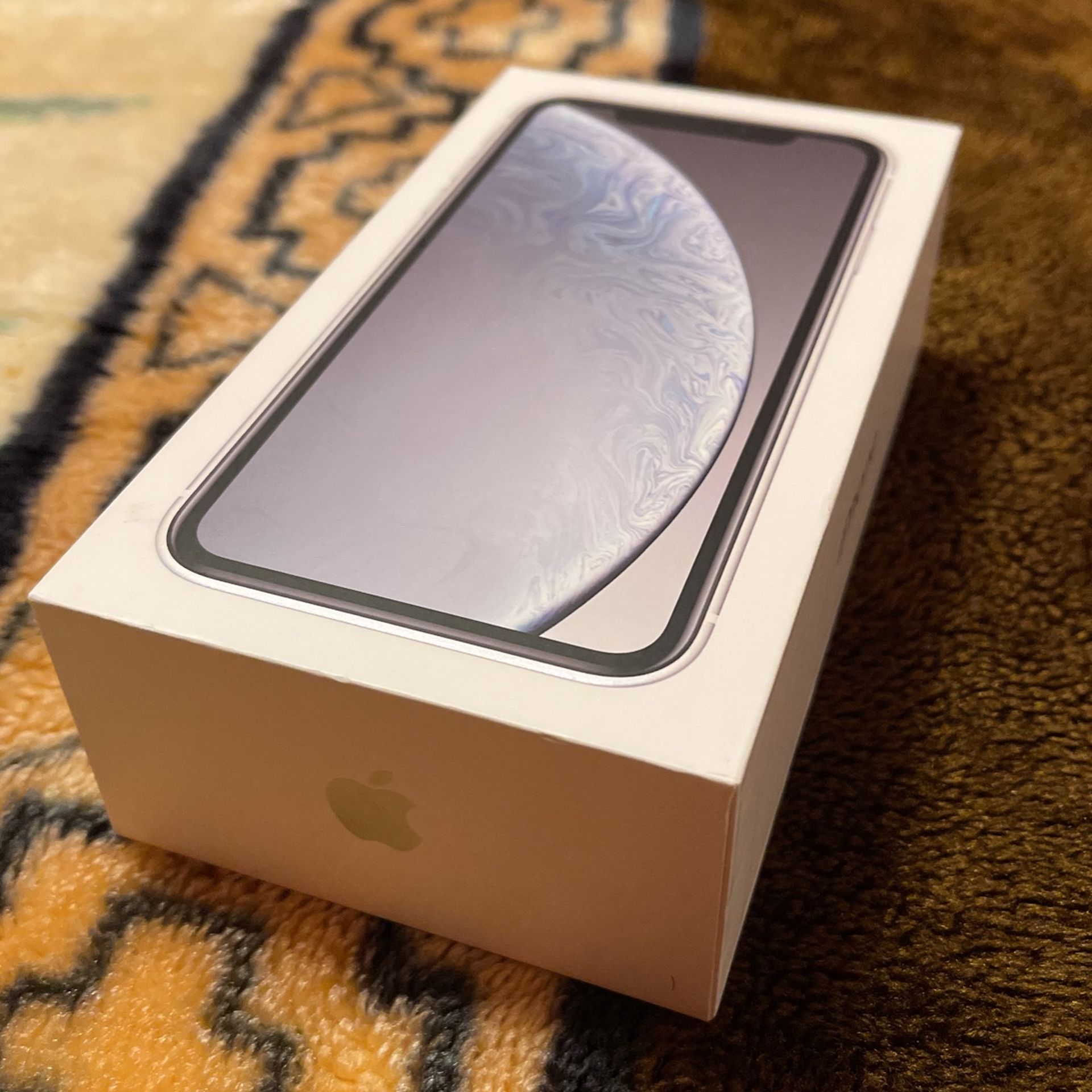 Iphone XR 128Gg Empty Box..