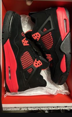 Jordan 4 Red Thunder Sz 5Y = 6.5 Women