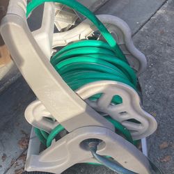 MANGUERA DE 100 PIES NO ESTA ROTA