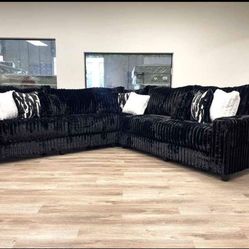 NEED GONE!!!! BLACK VELVET MODULAR SECTIONAL 🎩🎩🎩 SAME DAY DELIVERY AVAILABLE 🚚🚚🚚🚚