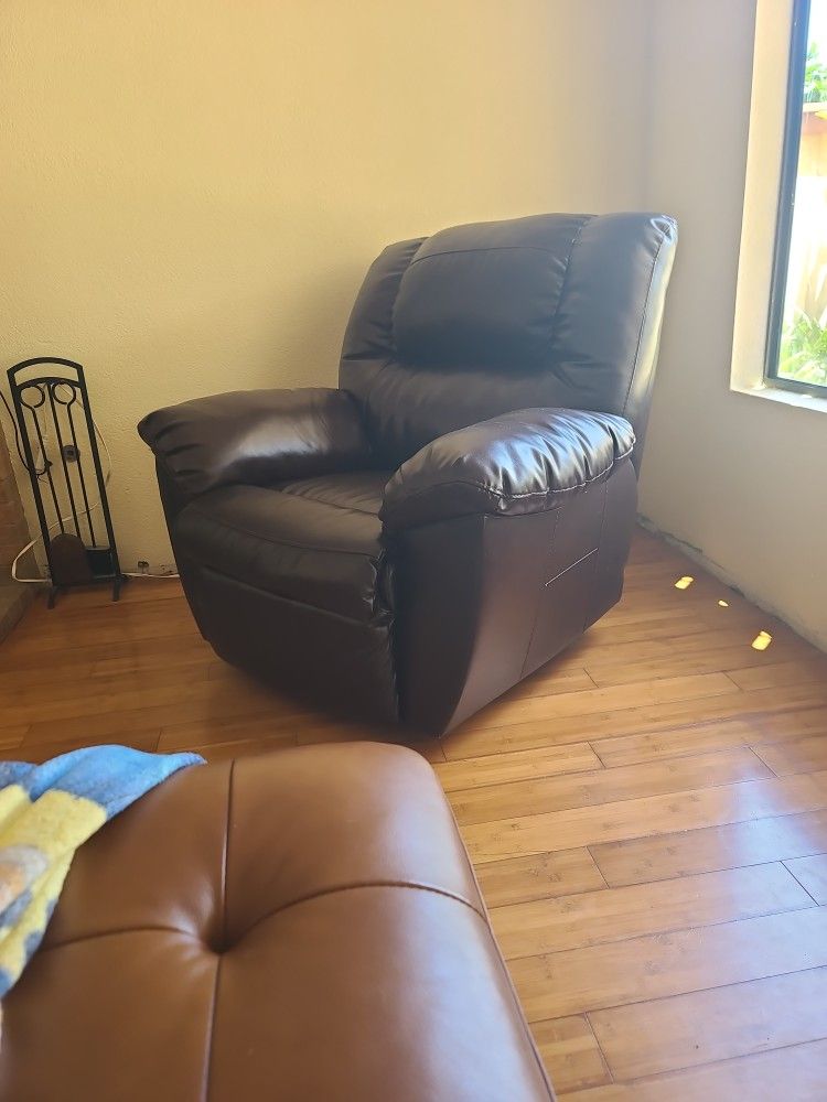 Recliner