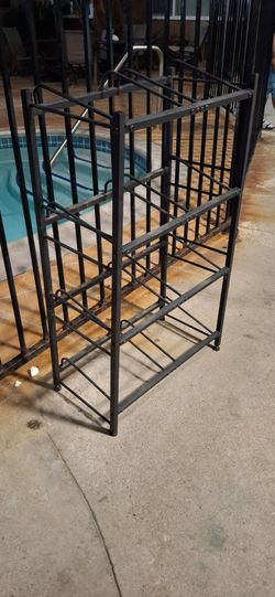 Black Metal water bottle Rack Storage Unit