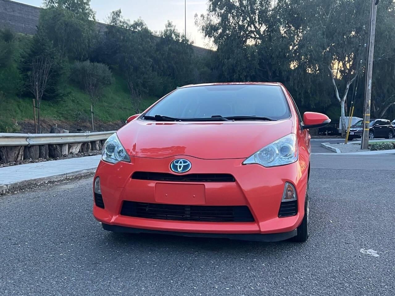 2012 Toyota Prius c
