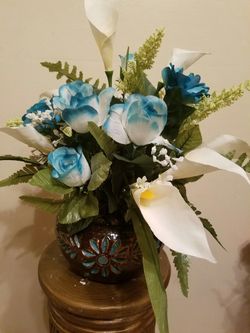 new artificial floral arrangement