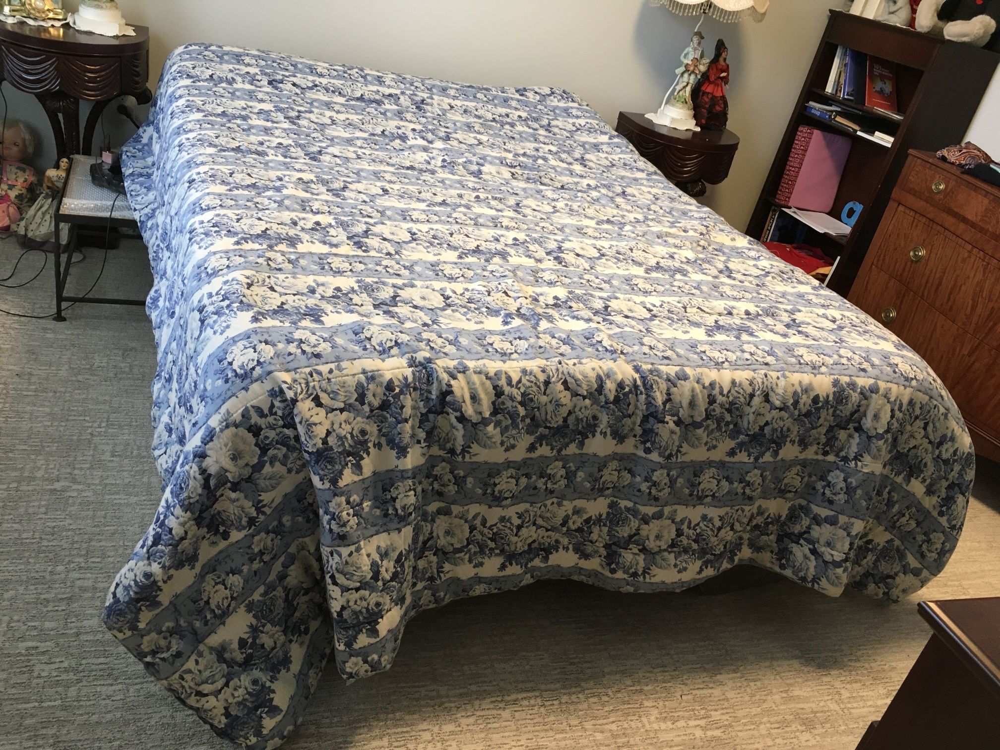 Comforter/blanket, blue and white floral ( free delivery)