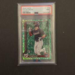 Dylan Crews RC 2025 Topps PSA 9