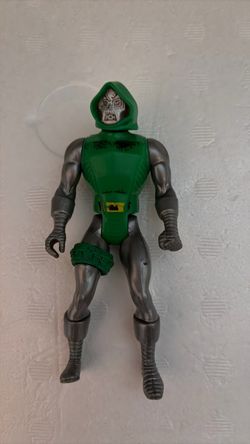 VTG 84’marvel DOCTOR DOOM SECRETS WAR figure