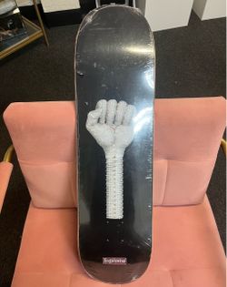 Supreme Skateboard