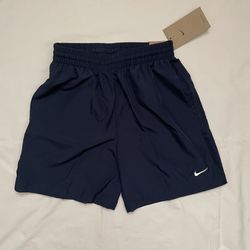 Brand New Nike Navy Blue Training Shorts Boys Size Medium
